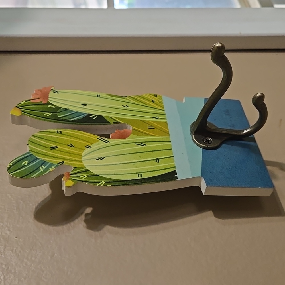 Cute Cactus plaques - Picture 2 of 3